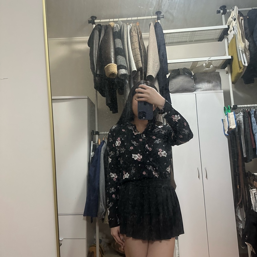 H&M Black Floral Blouse - Size S